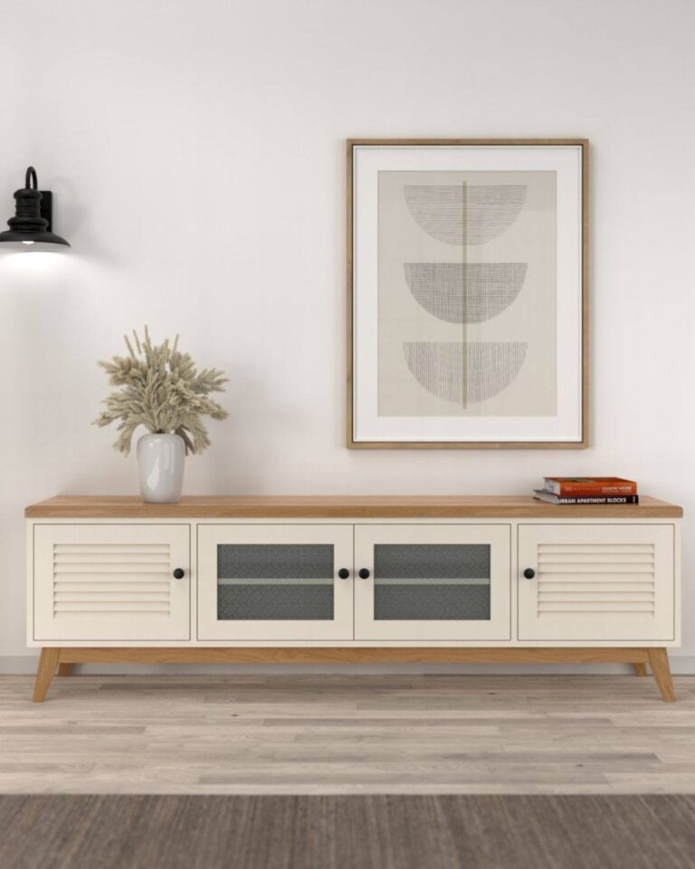 Instagram post from _alaskastyle_. This post is in position 5.