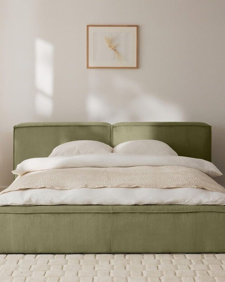 Instagram post from _alaskastyle_. This post is in position 2.