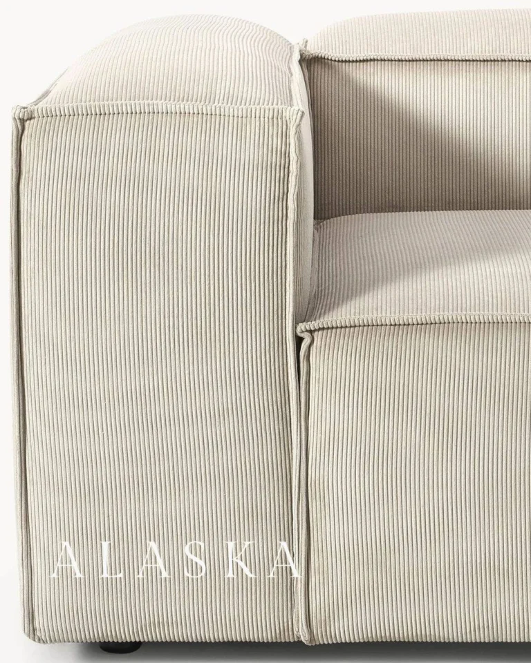 Instagram post from _alaskastyle_. This post is in position 0.